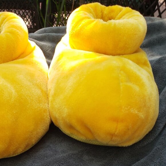 Micky Mouse Slippers - Picture 4 of 9